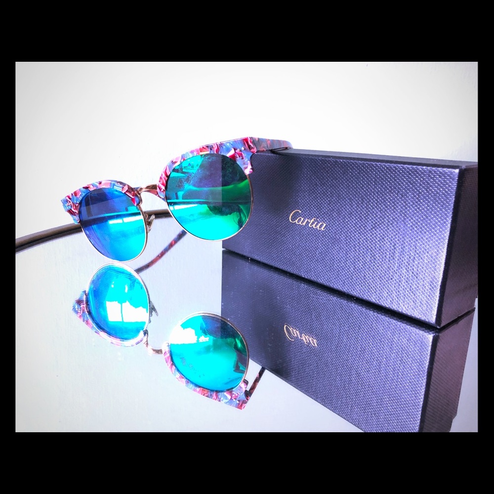 Oversized mirror lens sunglasses